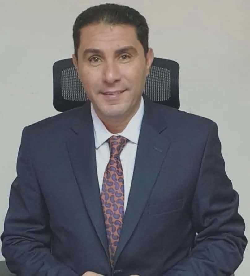 خبير أسواق المال أيمن الزيات، فيتو 