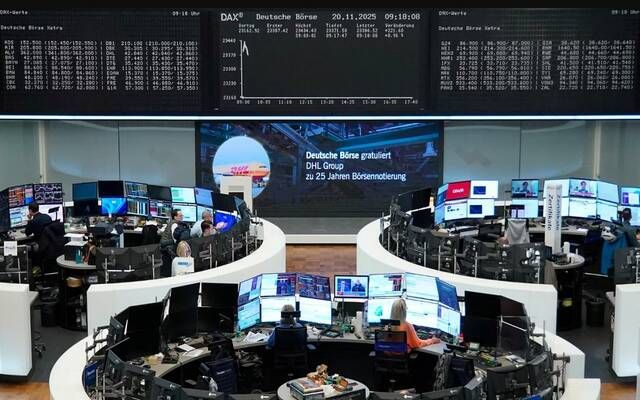 الأسهم الأوروبية تسجل مستويات قياسية بدعم تباطؤ سوق العمل الأمريكي
