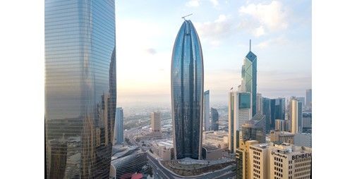 «الوطني» يحصد 13 جائزة عالمية.. تقديراً لتميزه في تنمية رأس المال البشري