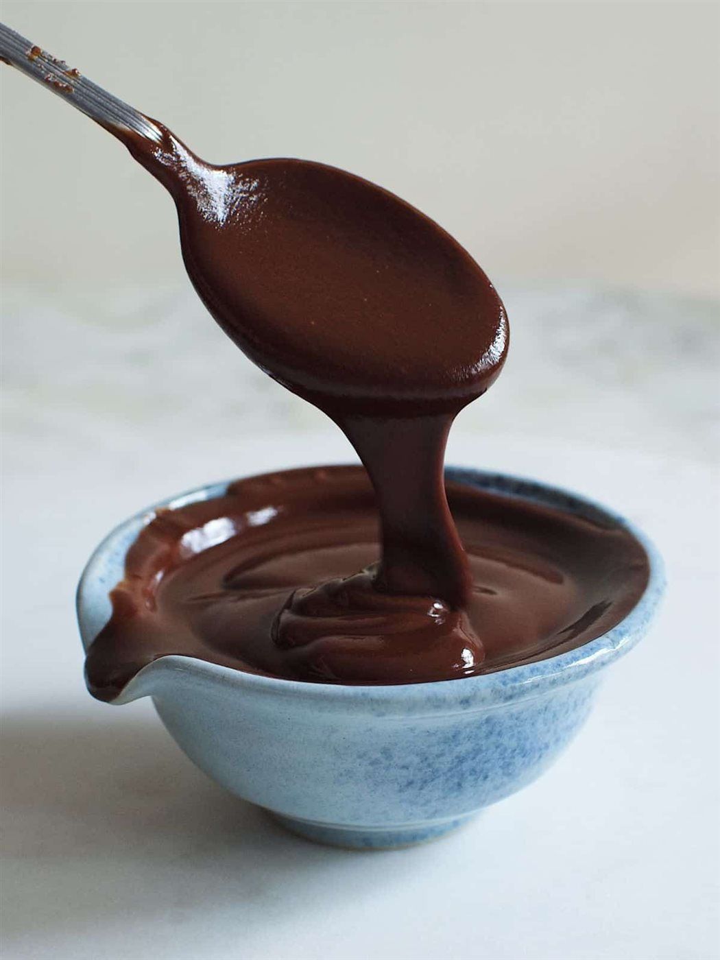 صوص شوكولاتة بسيط