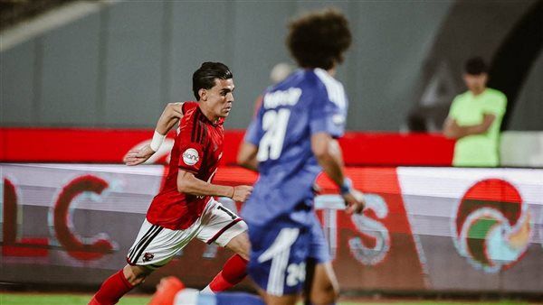 مران خفيف للاعبي الأهلي المشاركين في سموحة