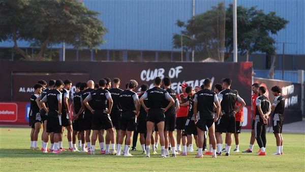 الأهلي يواصل تدريباته استعدادا لمواجهة المقاولون العرب في الدوري الممتاز