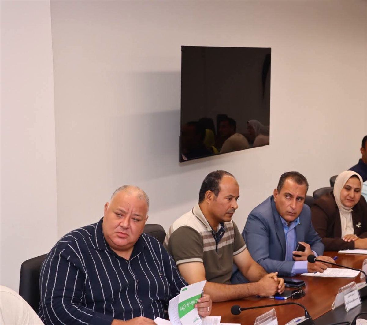 محافظ دمياط يجتمع لمتابعة الخطوات التنفيذية الخاصة بمبادرة المنتجه