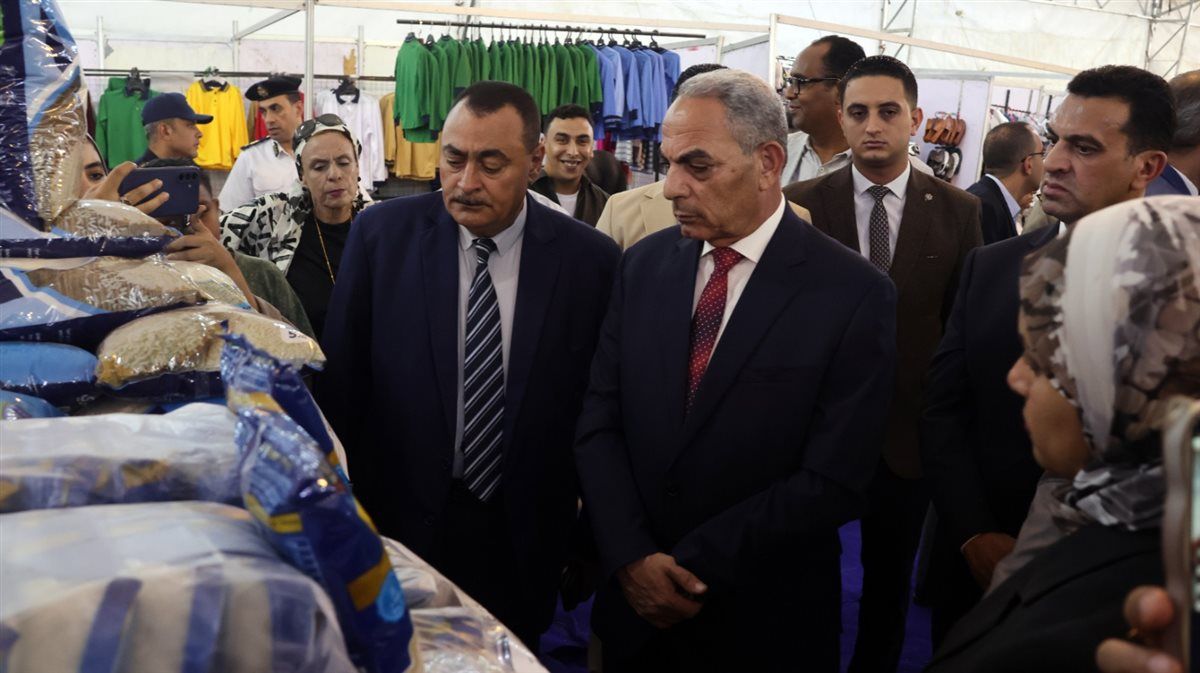 جانب من الافتتاح، فيتو