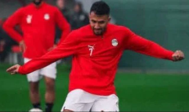 حسام حسن يبحث عن بدائل تريزيجيه بعد تأكد غيابه عن معسكر منتخب مصر للإصابة