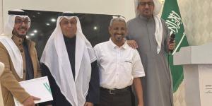 شتيوي الغيثي في أمسية ( لغة الوجدان)  بأدبي الطائف