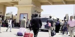 25 فلسطينياً يصلون لغزة عبر معبر رفح فيما يغادر 46 وسط قيود إسرائيلية