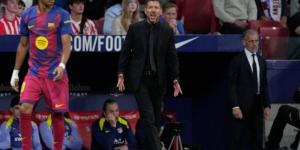 برشلونة يحسم «الليغا» على الورق.. خطأ تحكيمي وغضب يامال يشعلان القمة مع أتلتيكو