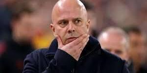 سلوت: أشعر بدعم كامل من إدارة وجماهير ليفربول