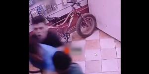 خلاف على سماعة يشعل مشاجرة داخل محل هواتف بالوراق