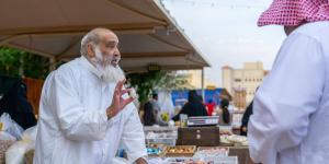 سوق الاثنين بعيون الجواء.. ذاكرة المكان وروح الأهالي يحييان نبض التراث