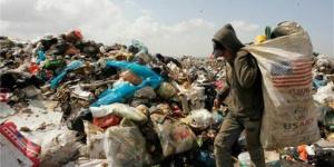إمبراطورية النباشين.. مليون عامل يفرزون القمامة وهذه خريطة تمركزهم بالقاهرة الكبرى.. كيلو "الكانز" بـ 130.. واستثمارات بـ150 مليون جنيه يوميًا