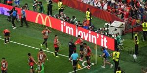 من قلب الملعب، فرحة لاعبي منتخب مصر بالهدف الثاني في شباك نيوزيلندا (صور)