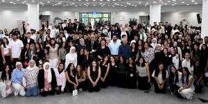 الجامعة الألمانية بالقاهرة تحتفي بمنتجات طلاب الصيدلة في تصنيع مستحضرات التجميل والعناية بالبشرة