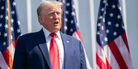 ترامب يهدد بتدمير البنية التحتية الإيرانية