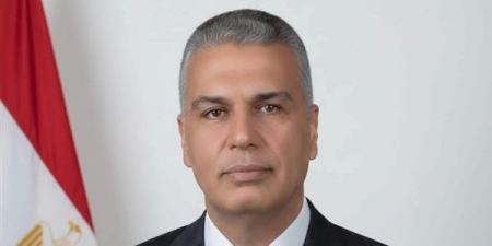 محافظ جنوب سيناء يوجه بعقد مؤتمر جماهيري أسبوعي للاستماع إلى مطالب المواطنين