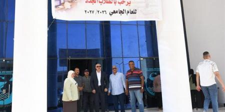"مندور" يتابع استعدادات جامعة الإسماعيلية الأهلية للعام الدراسي الجديد