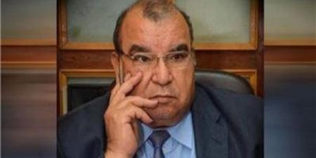 رفعت فياض يكتب: من أنت فيهما يا دكتور شوقي؟