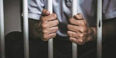 قرار جديد من النيابة بشأن عامل قمامة تلصص على زوجة رجل أعمال داخل حمام الفيلا