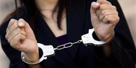 "بيخونني مع أخرى"، سيدة تنهي حياة زوجها طعنًا بسكين في السلام