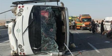 مدير أمن جنوب سيناء يعاين موقع حادث طريق "دهب - نويبع"