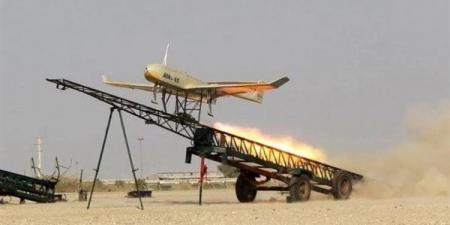 الجيش الإيراني يعلن استهداف قاعدة أمريكية في البحرين بهجوم واسع من الطائرات المسيرة