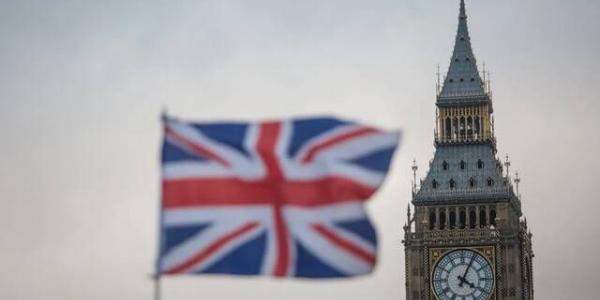 جمود الهيكل الاقتصادي يضع بريطانيا في مواجهة تداعيات اقتصادية قاسية