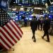 انخفاض S&P500 وناسداك لأدنى مستوى شهري مع موجة بيع التكنولوجيا