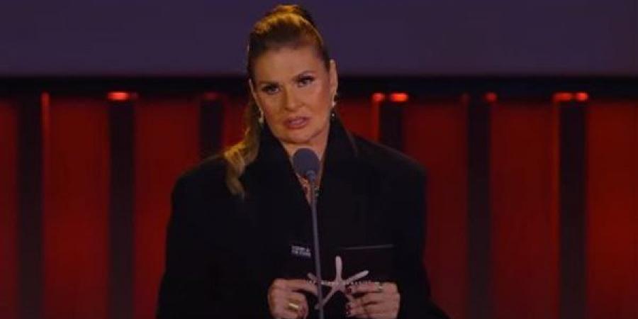 يسرا
      تعتذر
      عن
      عدم
      حضور
      جنازة
      صلاح
      السعدني
      لهذا
      السبب