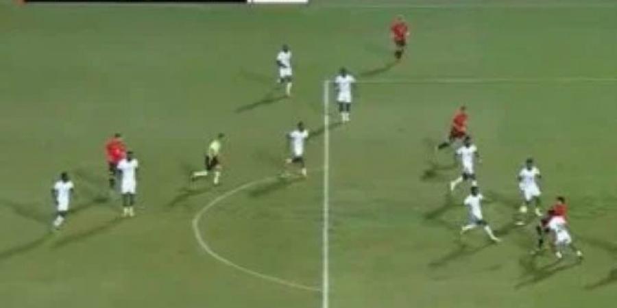 30 دقيقة.. منتخب مصر يتقدم على نيجيريا بهدف ويبحث عن الثانى