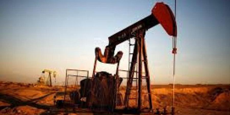 أسعار النفط ترتفع لأعلى مستوياتها منذ أسبوع مع تصاعد الضغوط الأميركية على إيران