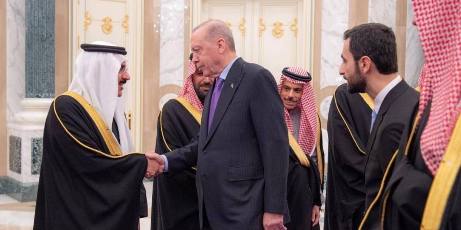 ولي العهد يستقبل الرئيس التركي ويعقدان جلسة مباحثات رسمية