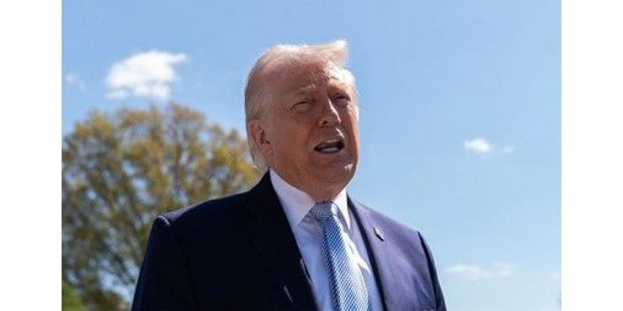 ترامب: نجهز سفننا بأفضل الأسلحة وسنعرف فرص نجاح المحادثات مع إيران خلال نحو 24 ساعة