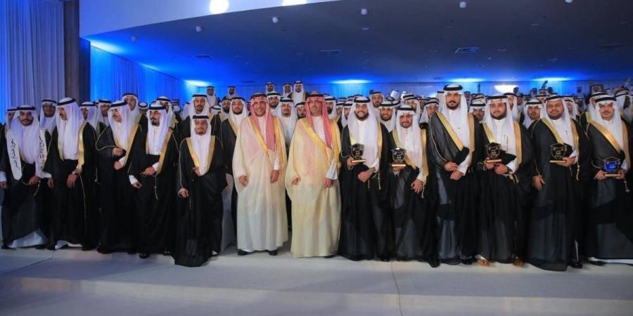 نيابة عن نائب أمير منطقة مكة المكرمة.. مُحافظ جدة يشهد حفل تخريج الدفعة الـ 11 من طلاب وطالبات جامعة جدة