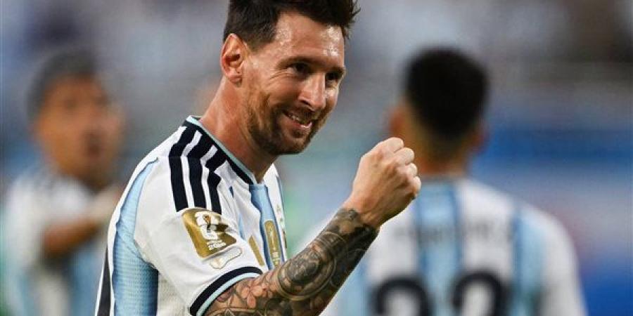 20 عاما بين أول أهداف ميسي بكأس العالم 2006 وثلاثية الجزائر
