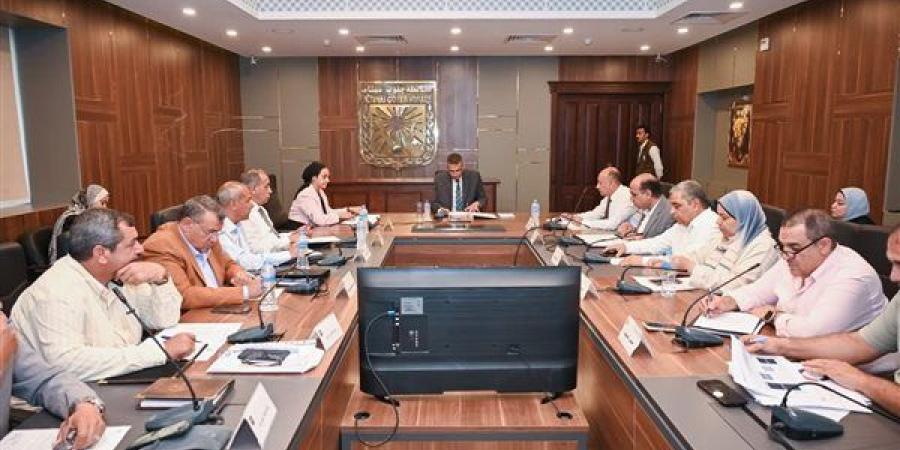صندوق الإسكان الاقتصادي بجنوب سيناء يناقش الموقف المالي وعددًا من طلبات التخصيص