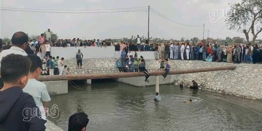 الإنقاذ النهري ينتشل جثامين 3 شباب لقوا مصرعهم غرقًا بترعة في الشرقية