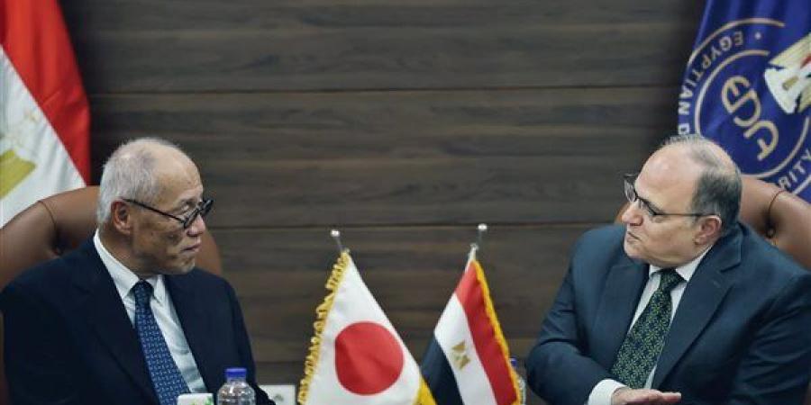 علي الغمراوي: نمتلك مقومات جاذبة للاستثمار الدوائي ونعمل على توسيع الشراكات الدولية