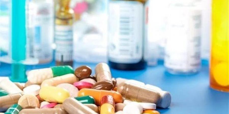 قانون هيئة الدواء، رسوم الترخيص والتكليف لمصانع الأدوية