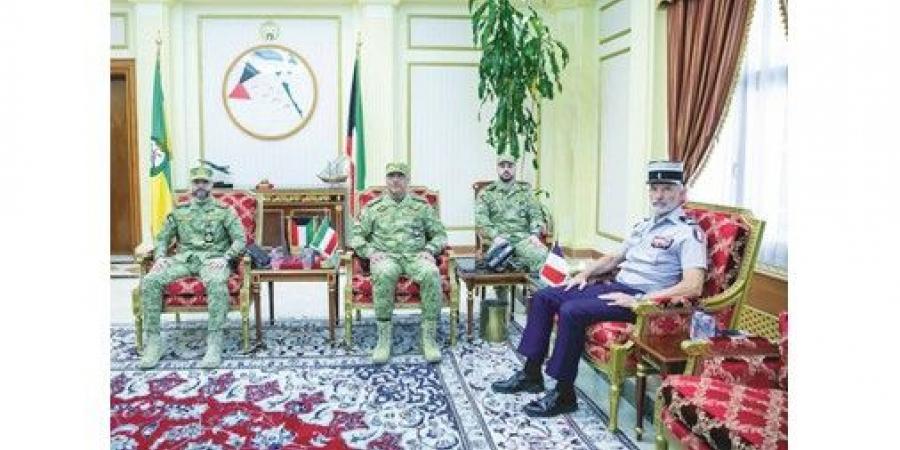 وكيل الحرس الوطني يبحث مع الملحق الأمني بالسفارة الفرنسية موضوعات مشتركة