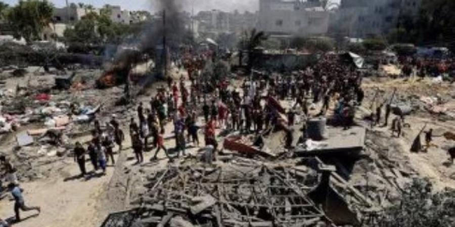 إصابة عدد من الفلسطينيين في قصف إسرائيلي على خيمة نازحين بمدينة غزة