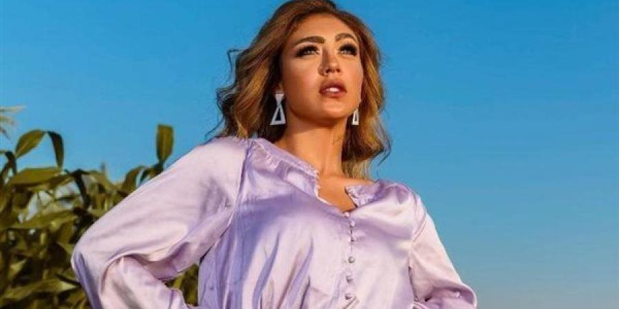 بعد قليل، الاقتصادية تنظر قضايا شغلت الرأي العام أبرزها هدير عبد الرازق بتهمة غسيل الأموال والحكم محمود البنا ضد ميدو
