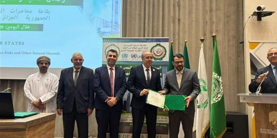 رئيس قطاع الإسكان يشارك في "اجتماع البرنامج العربي لتعزيز مرونة المدن" بالجزائر