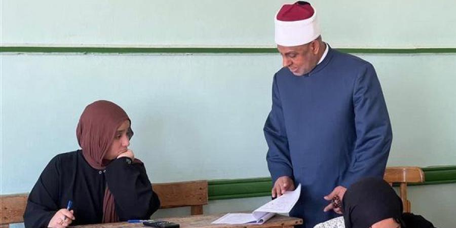 اليوم، امتحان مادة "التفسير" لطلاب القسم العلمي للثانوية الأزهرية