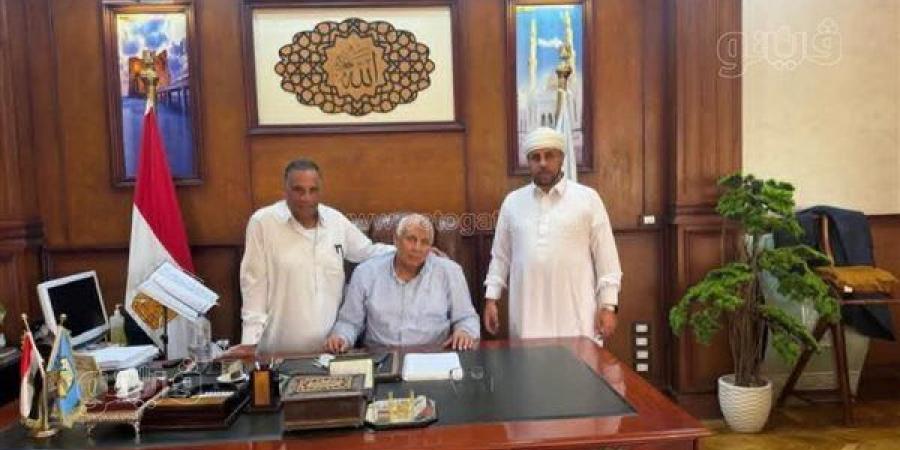 إعفاء المياه المعدنية والمواد الغذائية من رسوم الكارتة ببوابة الكيلو 8 بمطروح