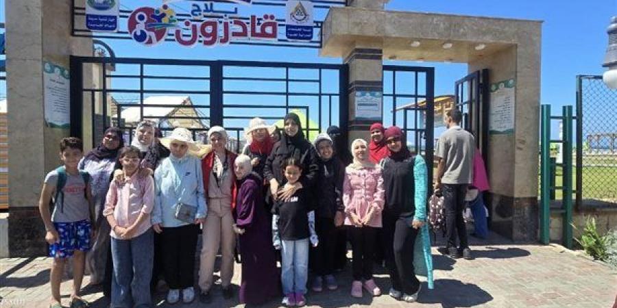 جهاز دمياط الجديدة ينظم يوما ترفيهيا لذوي الهمم وأسرهم بشاطئ "قادرون بلاج" (صور)