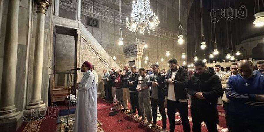 موعد أذان العشاء اليوم السبت 15 - 8 - 2026 في القاهرة والمحافظات