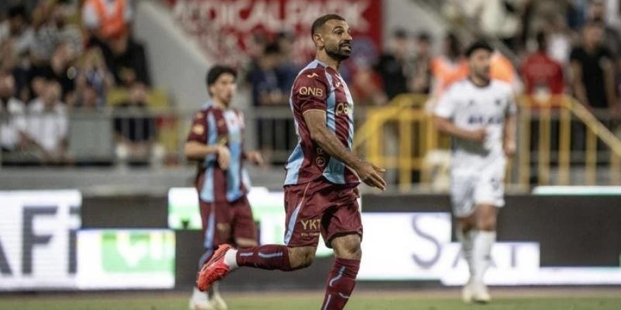 محمد صلاح يكتب "افتتاحية أهدافه" في تركيا مع طرابزون