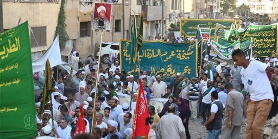 احتفالا بالمولد النبوي، انطلاق الموكب الصوفي عقب صلاة العصر من مسجد الجعفري إلى الحسين