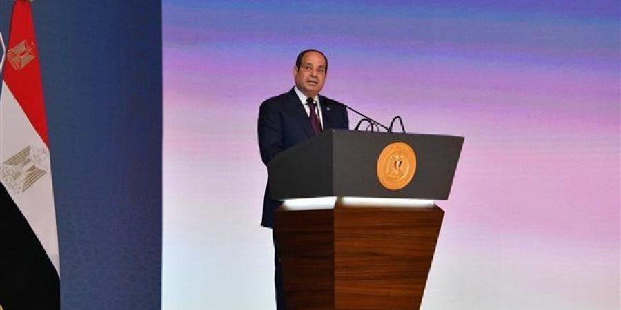لفتة إنسانية بحفل المولد النبوي، السيسي للفنانة هبة مجدي: أدعو الله أن يشفيك ويعافيك